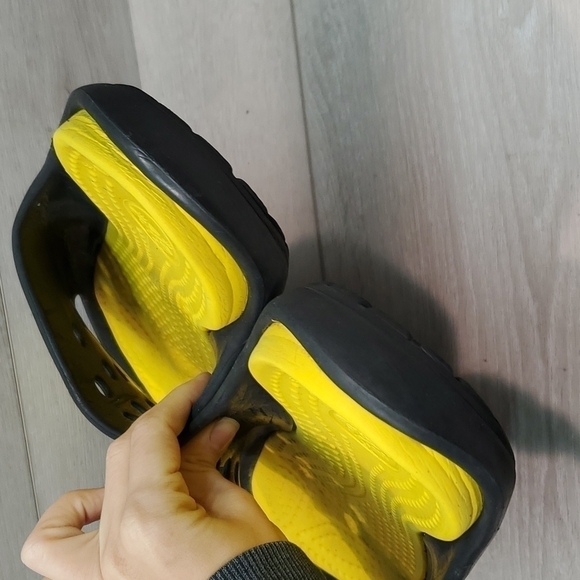 Crocs Mens Outdoor Rubber Sandals Flip flip shoes sz 13 - Picture 5 of 11